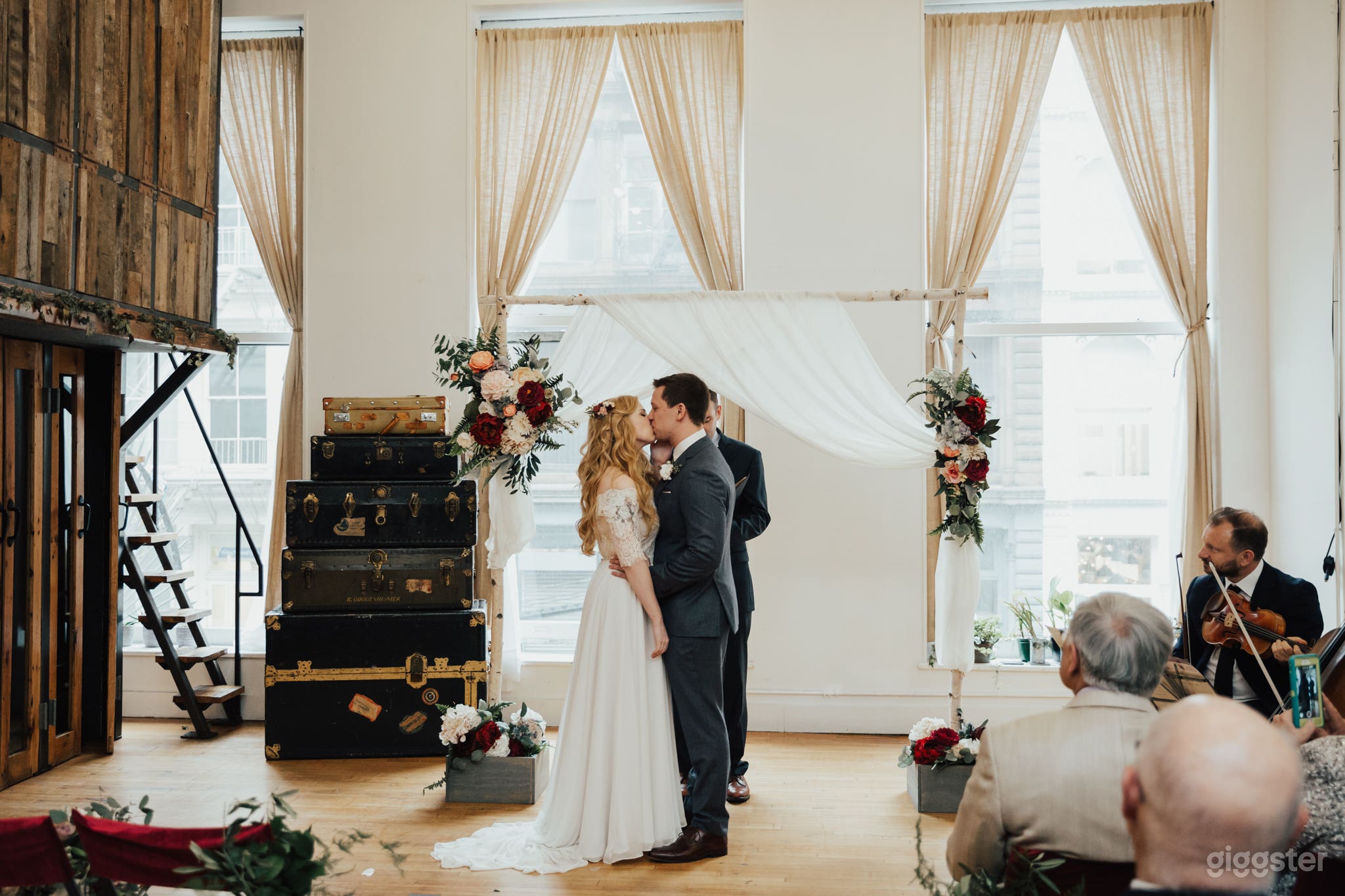 Designer SoHo Loft Space Photo 4