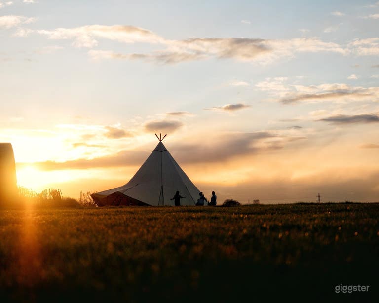  220 acre family farm in London 