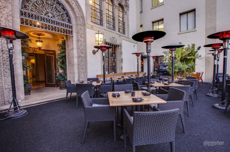  WeHo Patio Restaurant 