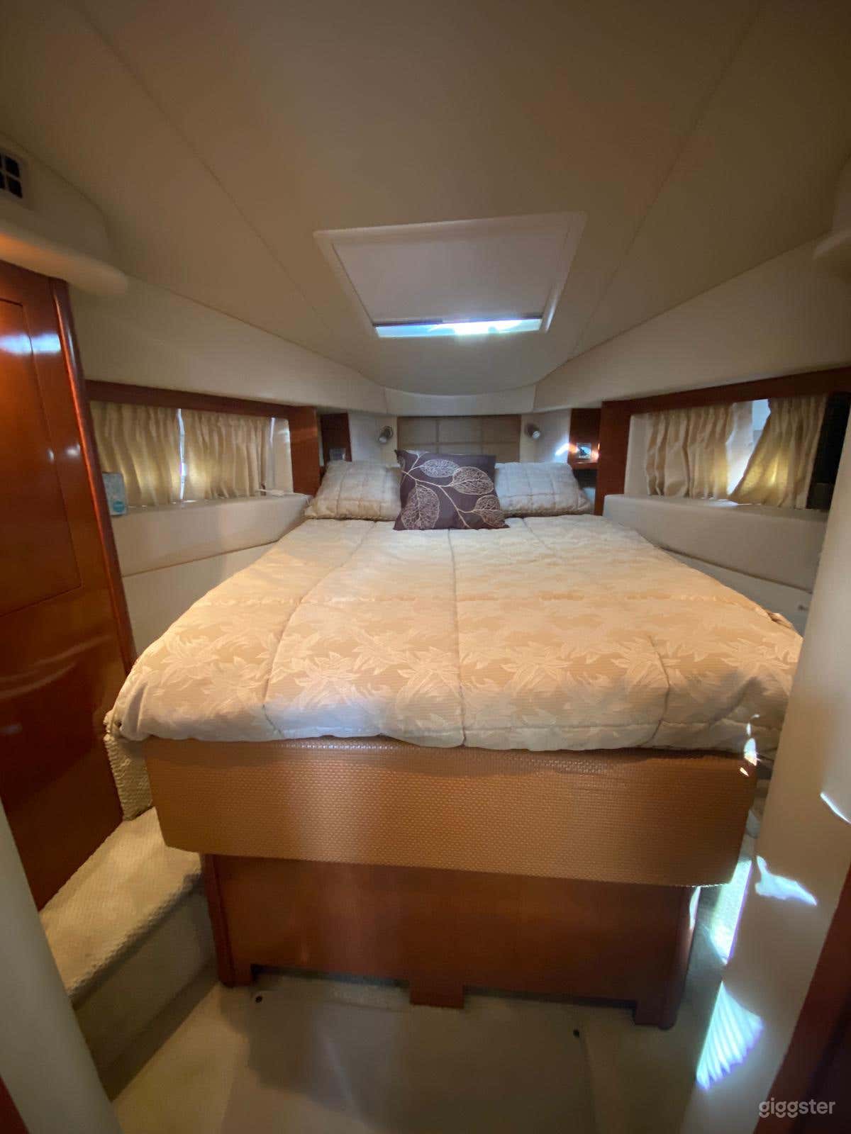 Glamourous 37FT Sea Ray Sedan Bridge Party Boat Space Events Photo 2