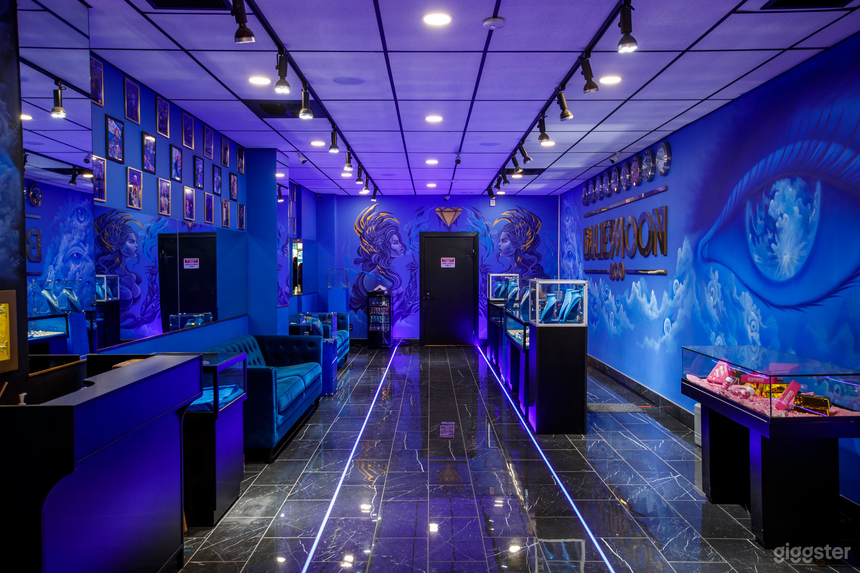 Downtown LA Lounge/Store/Event Space Photo 3