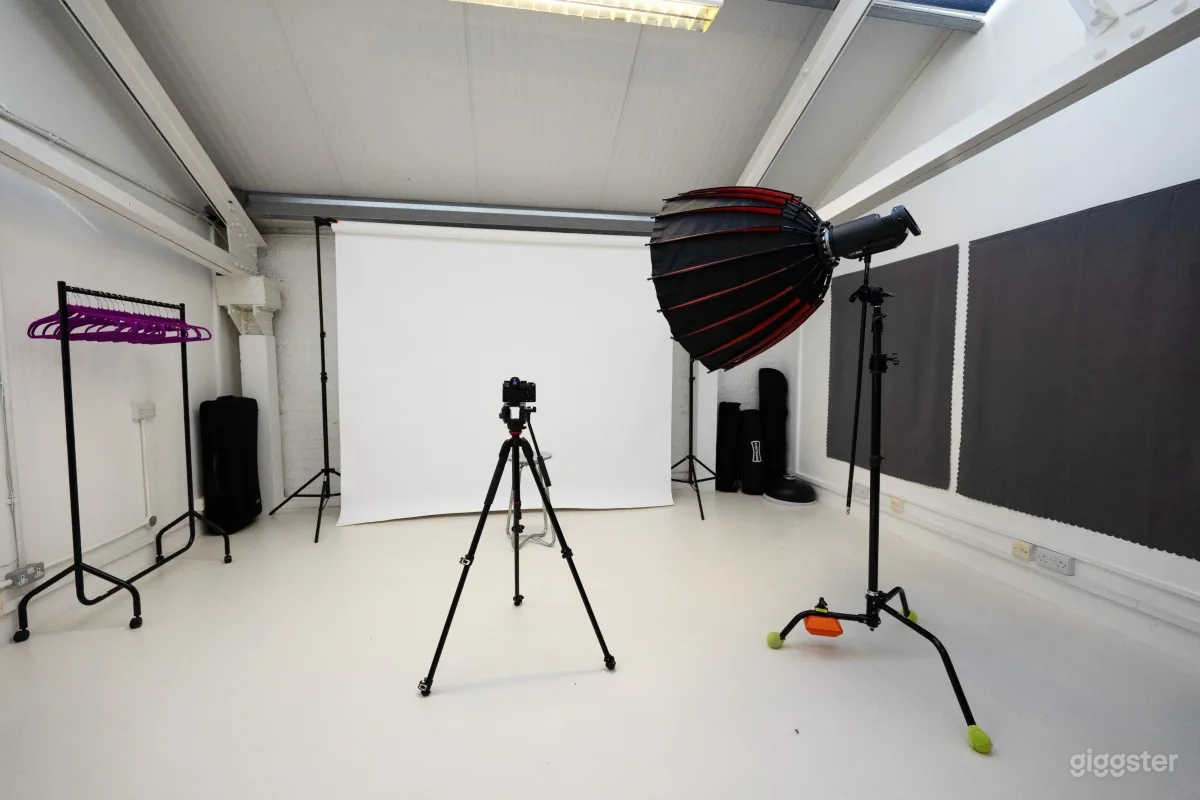 Studio Space with Skylight Windows Blackout Blind Photo 1