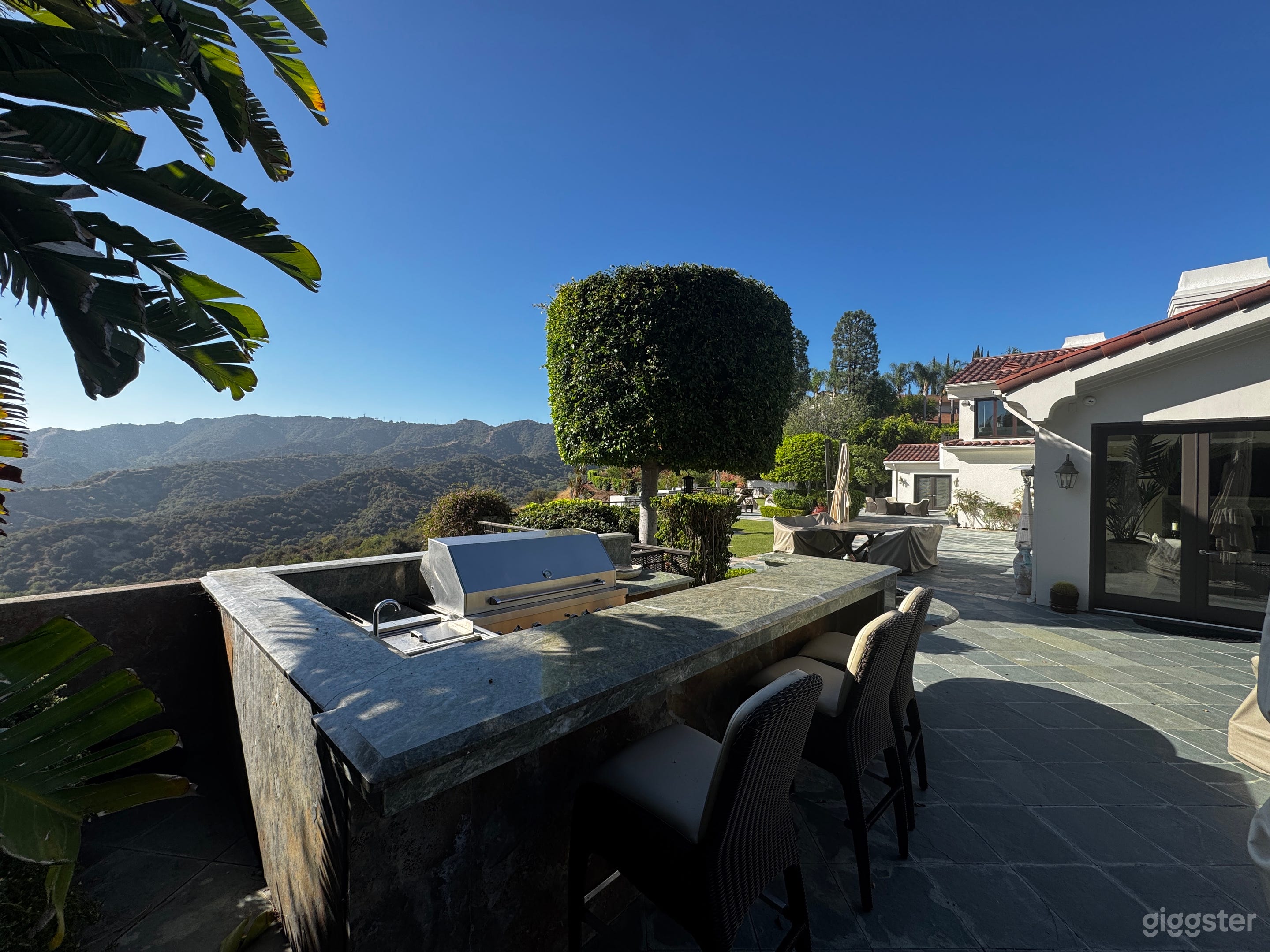 Beautiful home with Unmatched view beyond compare Photo 2