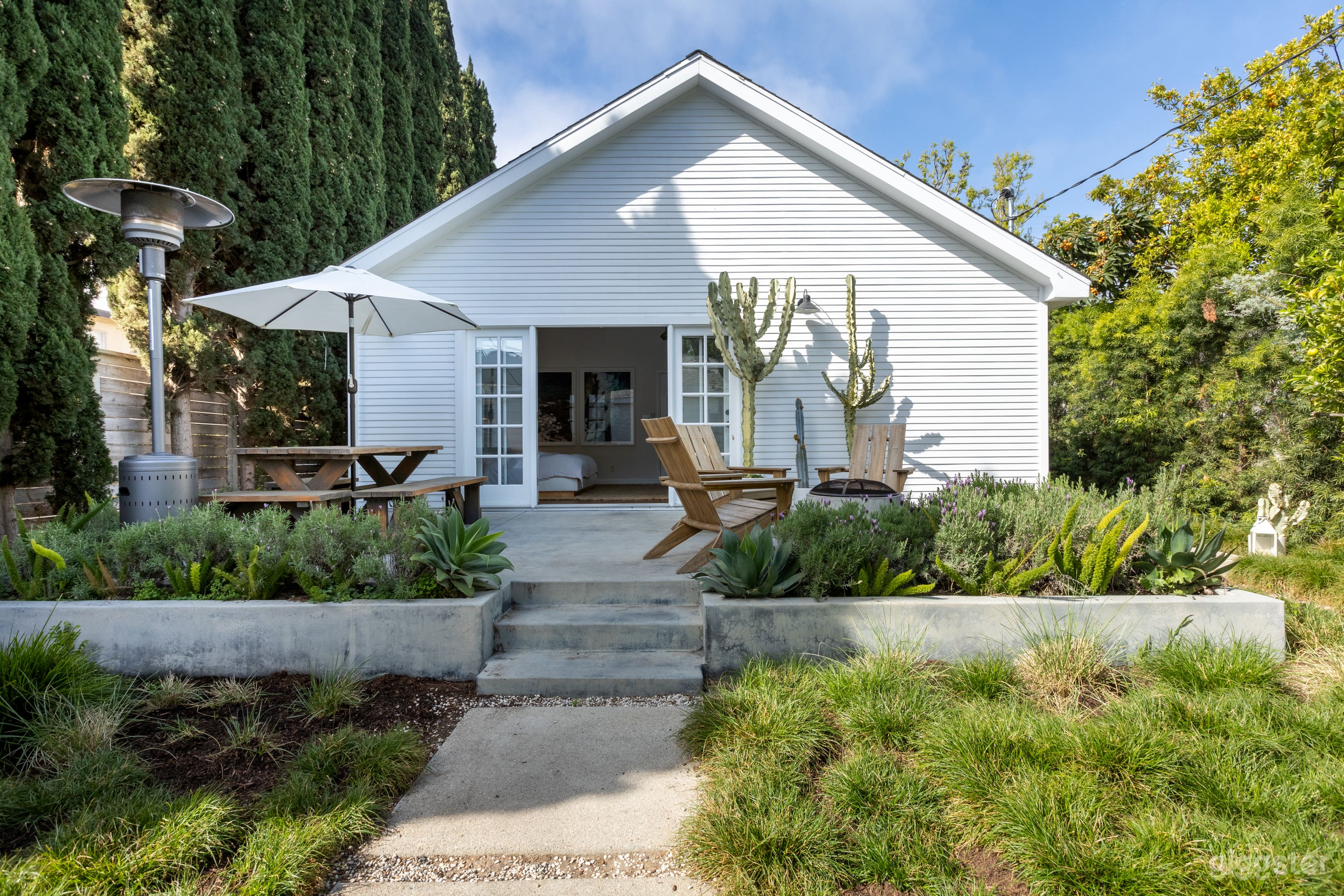 Venice Beach Cottage  Photo 2