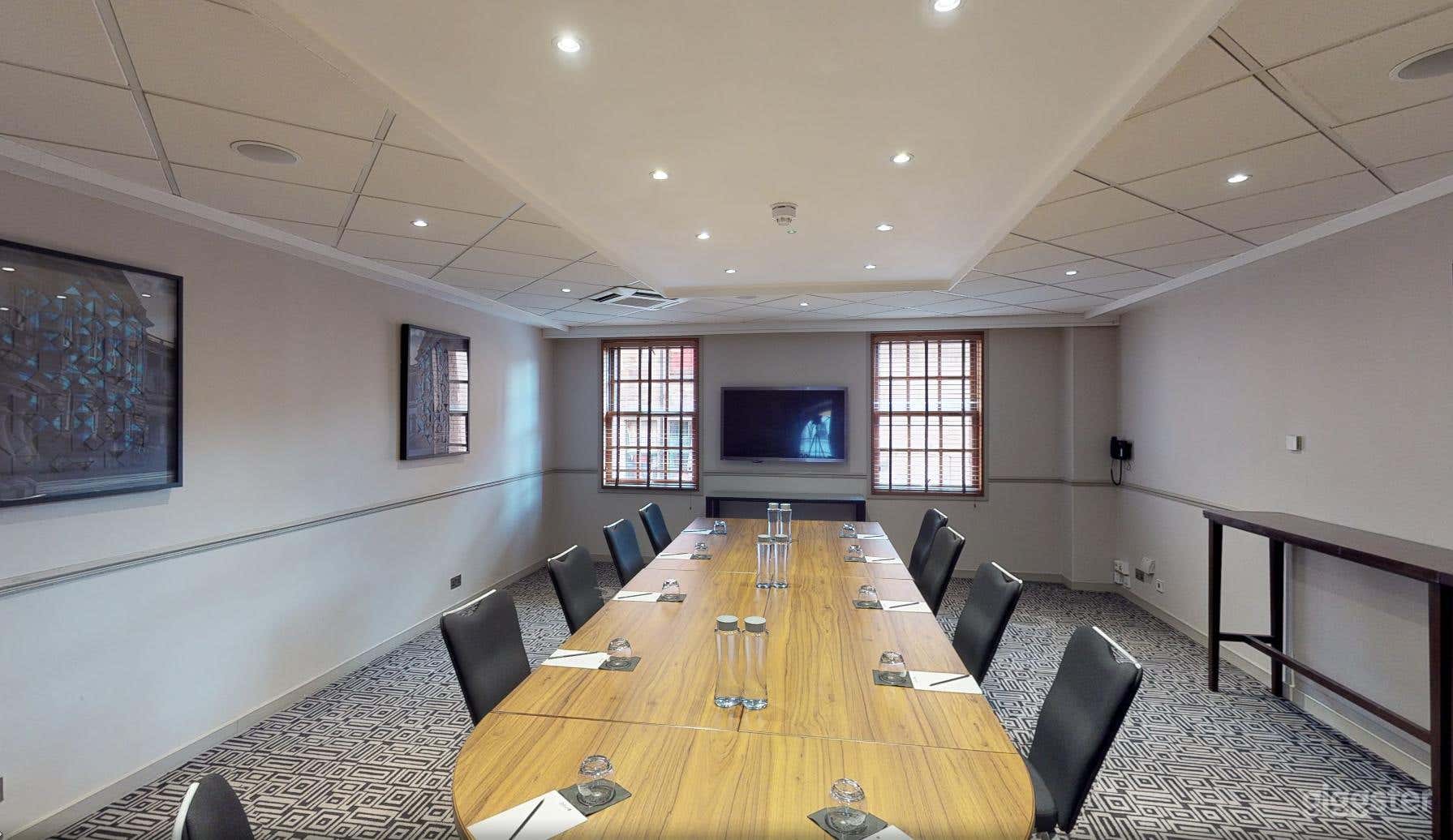 Executive Boardroom Photo 1