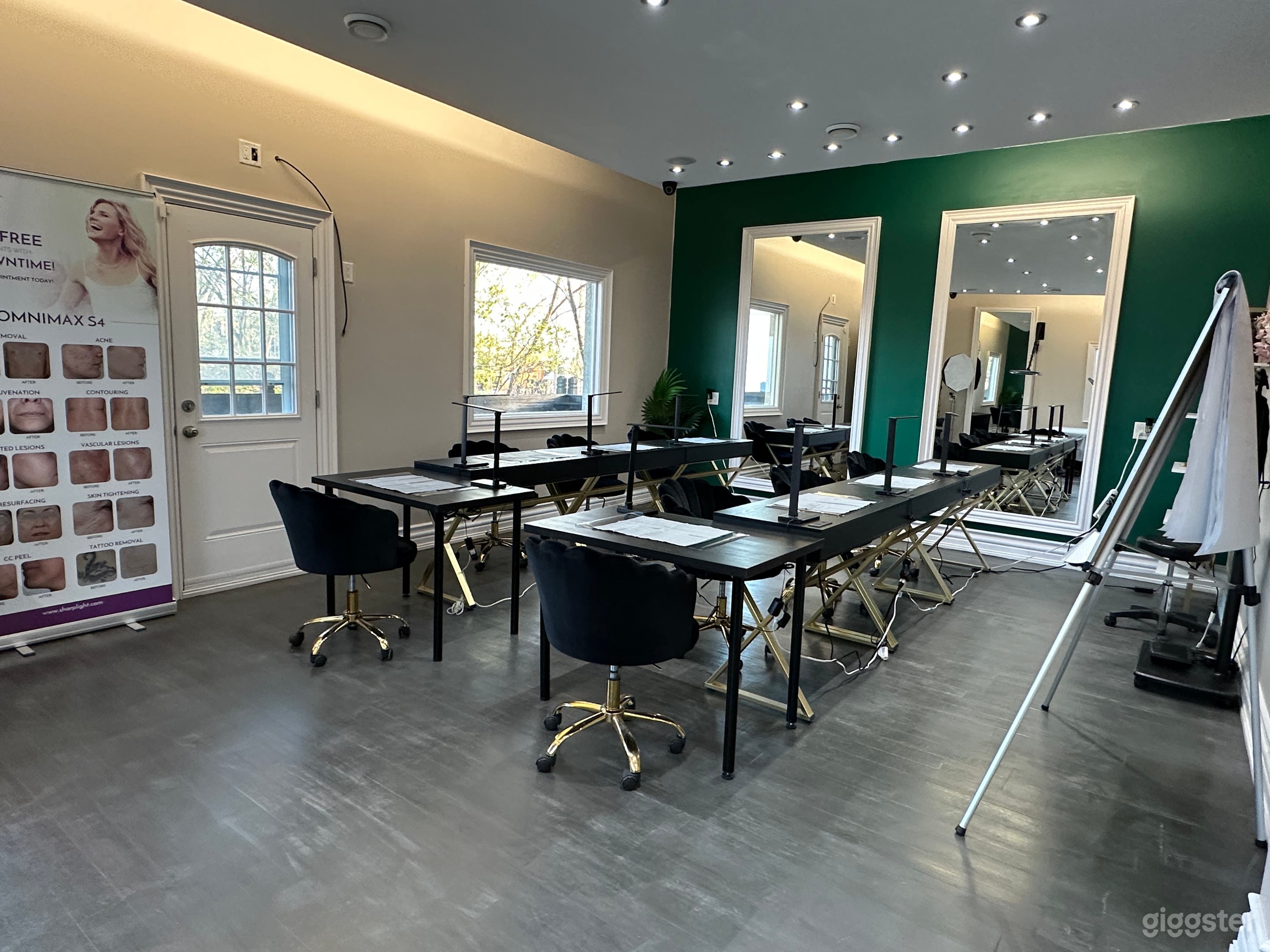 Beautiful and spacious event space and studio  Photo 4