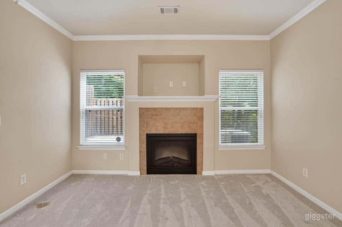 7-Scene Two-Story Atlanta Townhome | Film + Content + Photo Photo 3