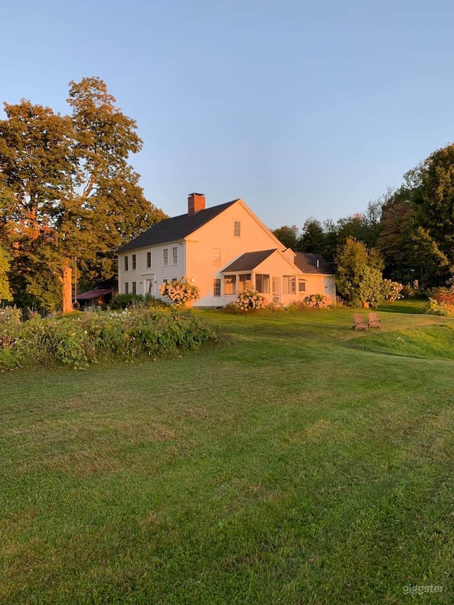 Beautiful 1802 Saddle Hill Farm with Hay Fields, Views Photo 2