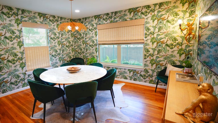  Design-Forward Mid-Century Modern Multi-Room Venue 