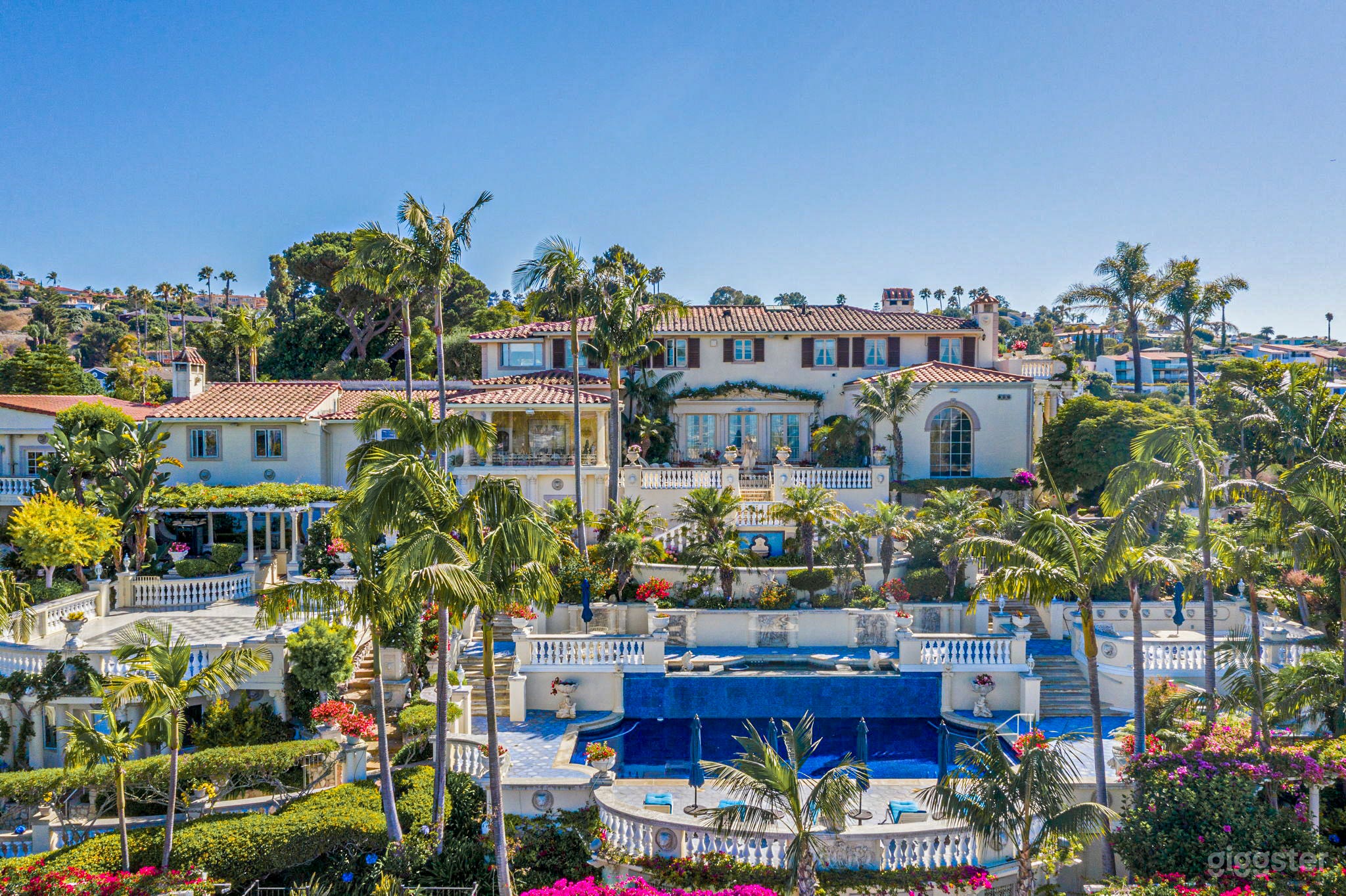 La Dolce Villa - Italian Estate Los Angeles Photo 2