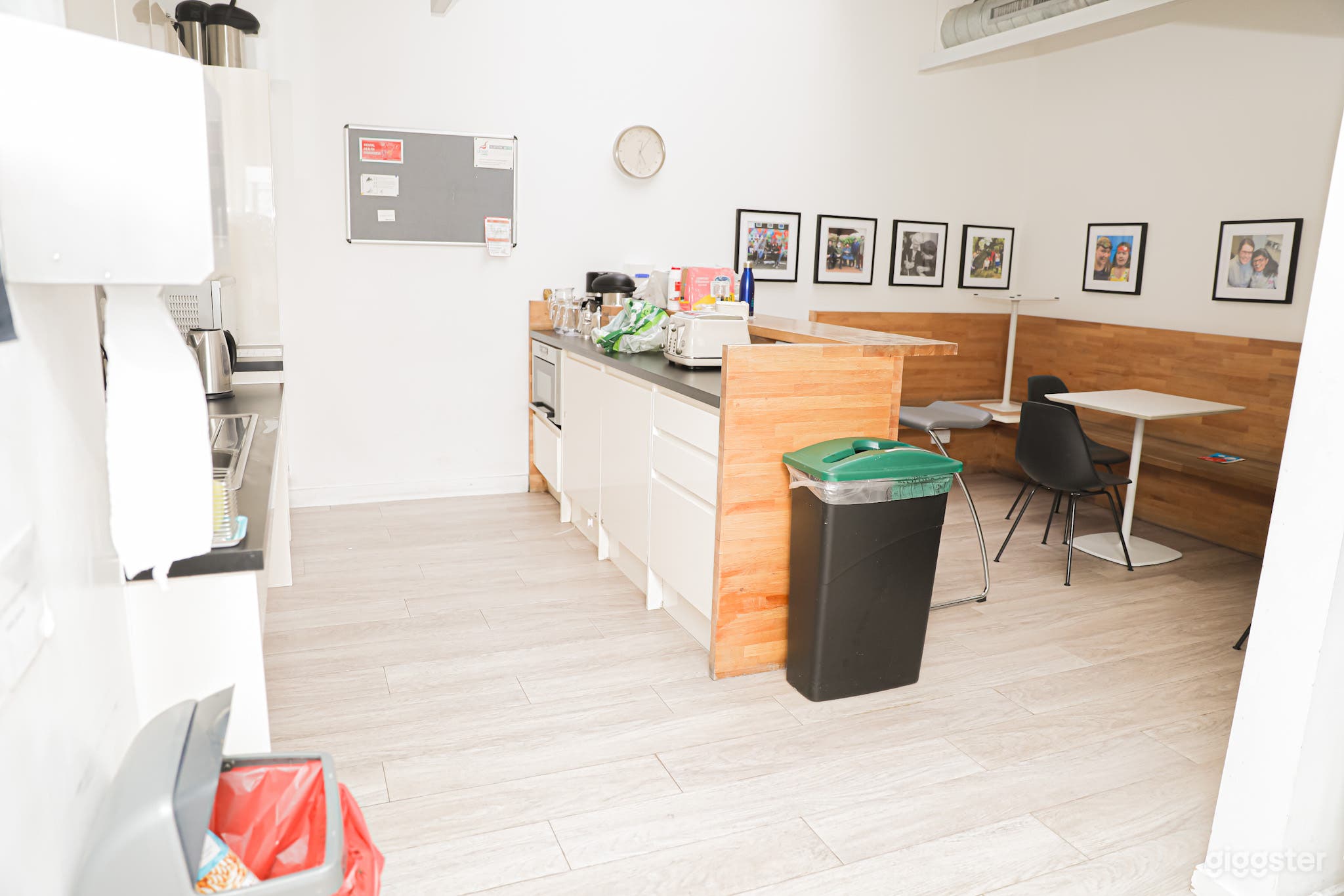 Whole Workspace Hire Photo 4