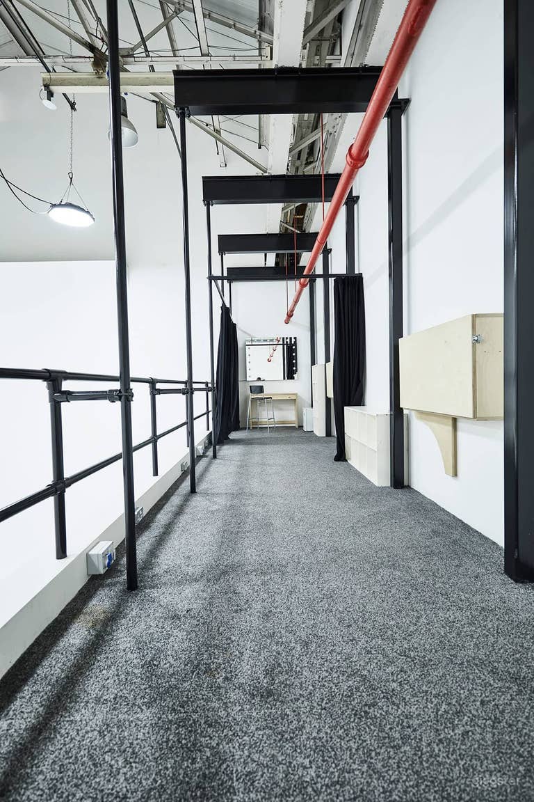  Photography, Fashion Show Studio  