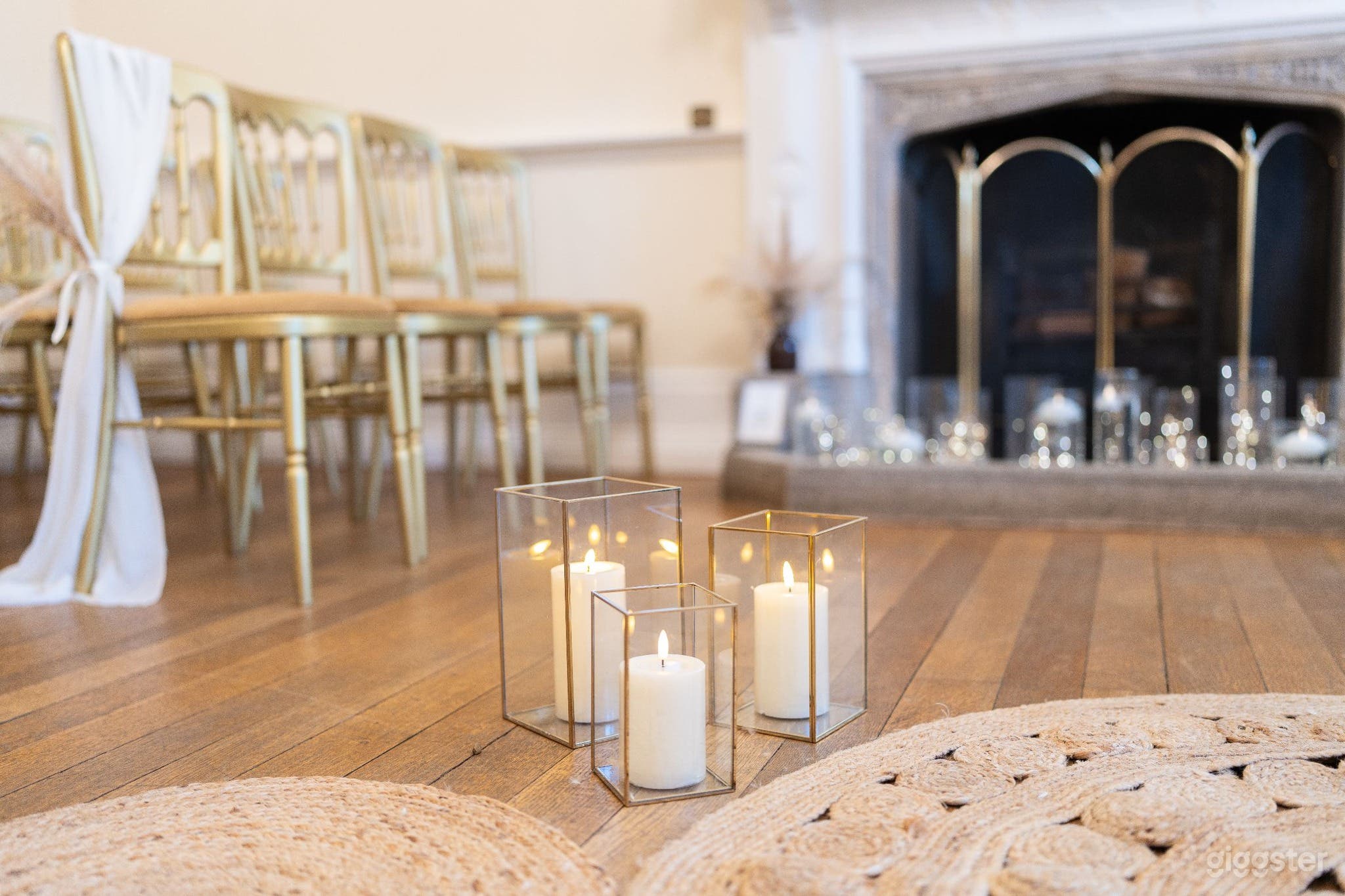 Light and Bright Morning Room  Photo 2