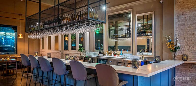  Modern Korean Restaurant with Bar  