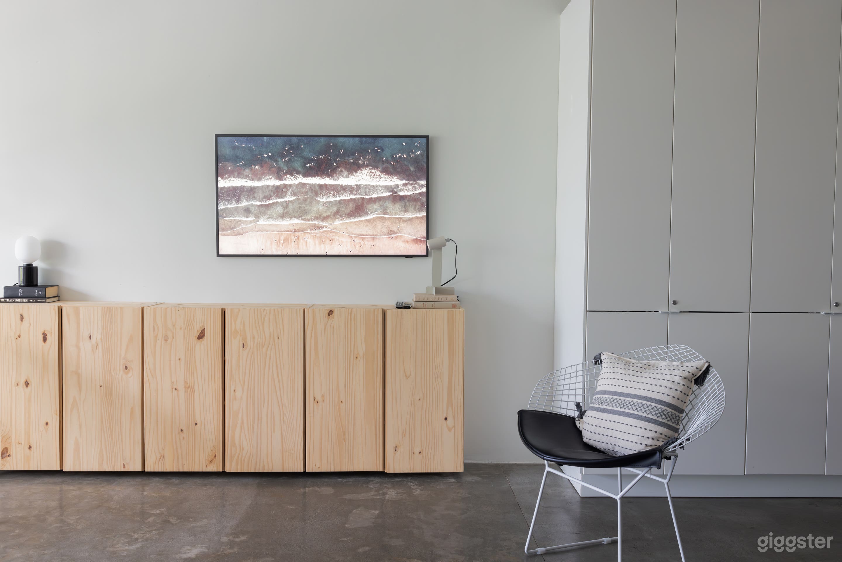 Mount Pleasant Loft Photo 2