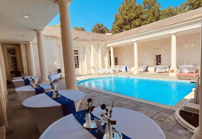 Rustic Pool Courtyard in Atlanta 