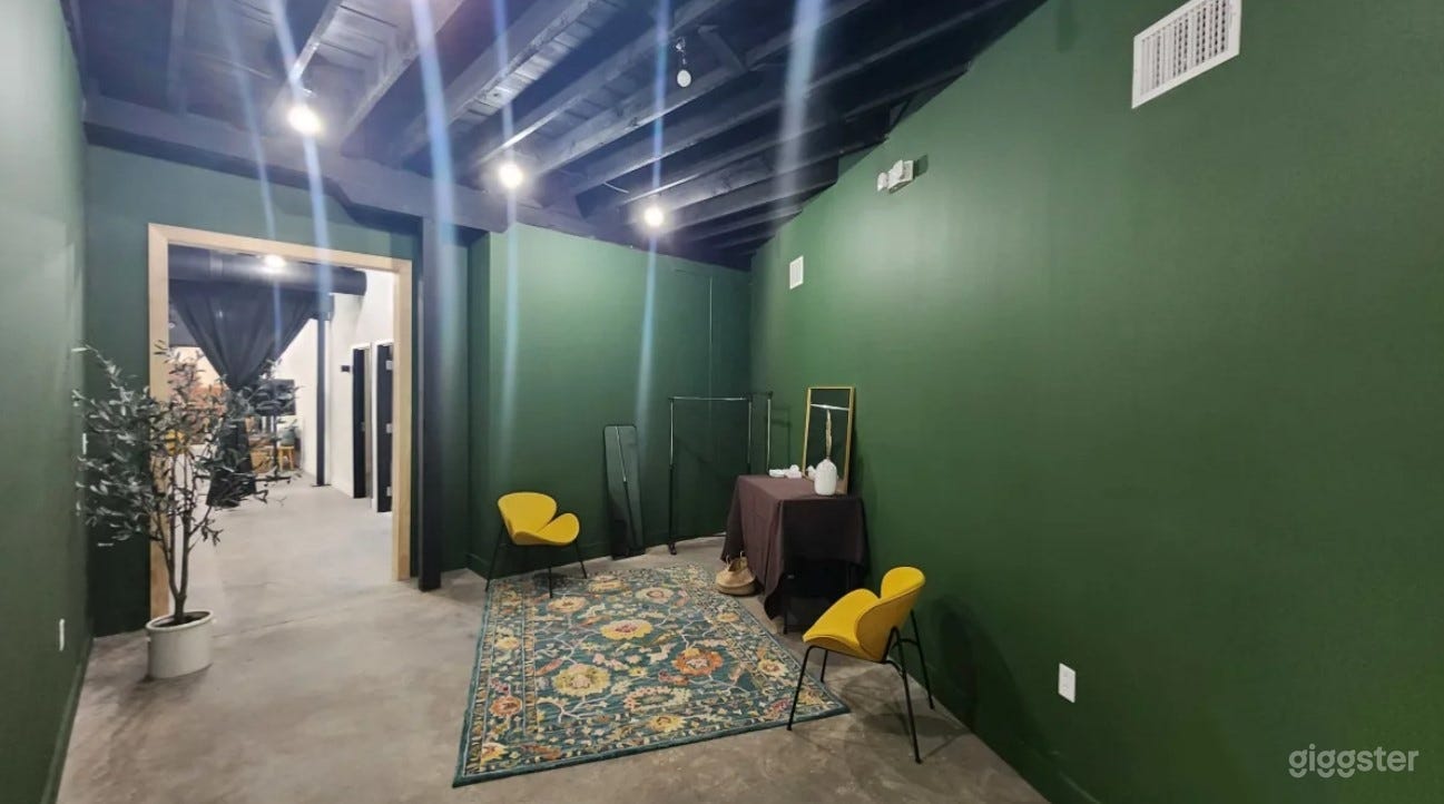 Green Room Photo 1