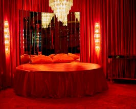  The Red LOFT 50 Shades OF Red 