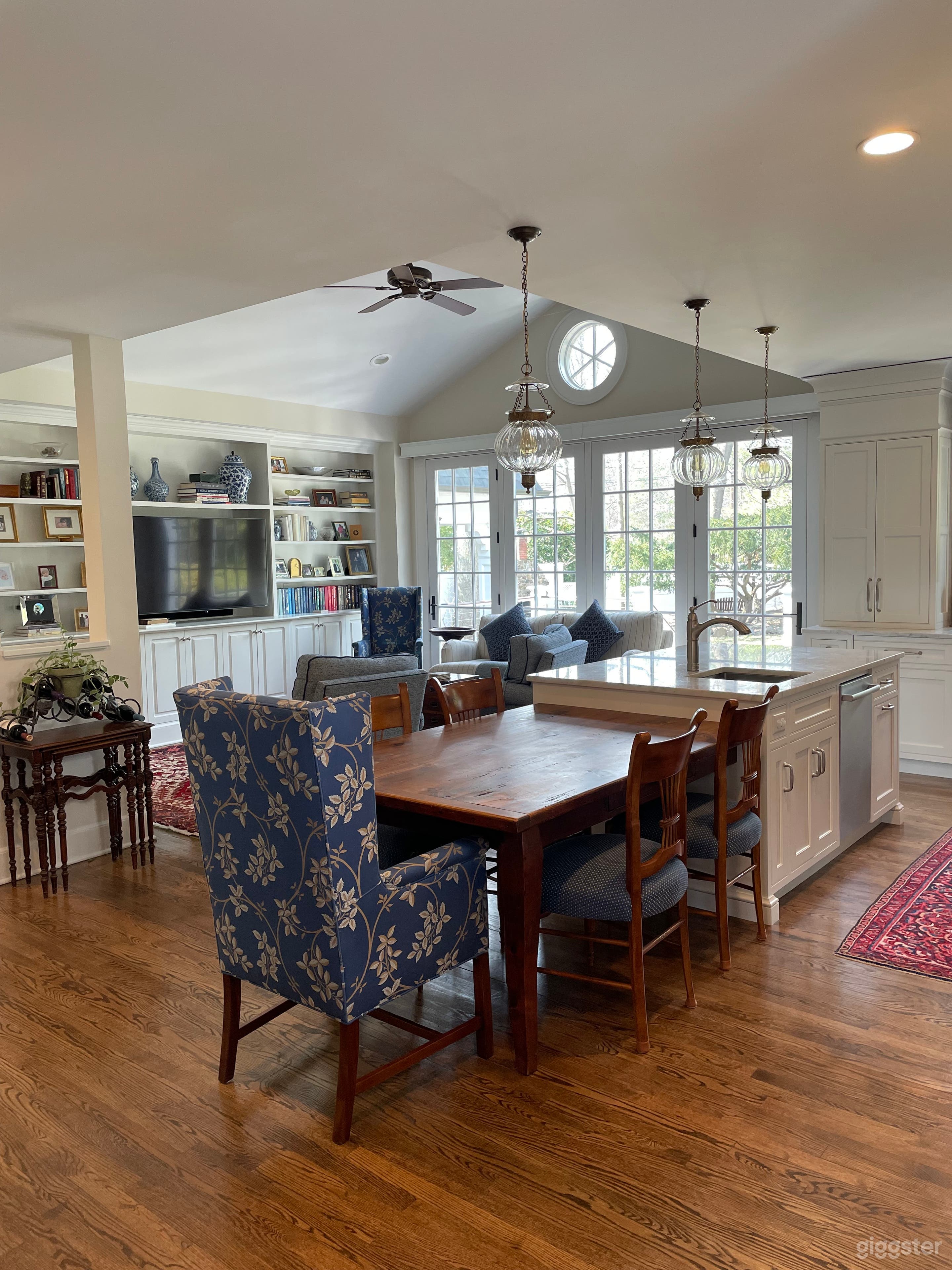 Kitchen / Family Room