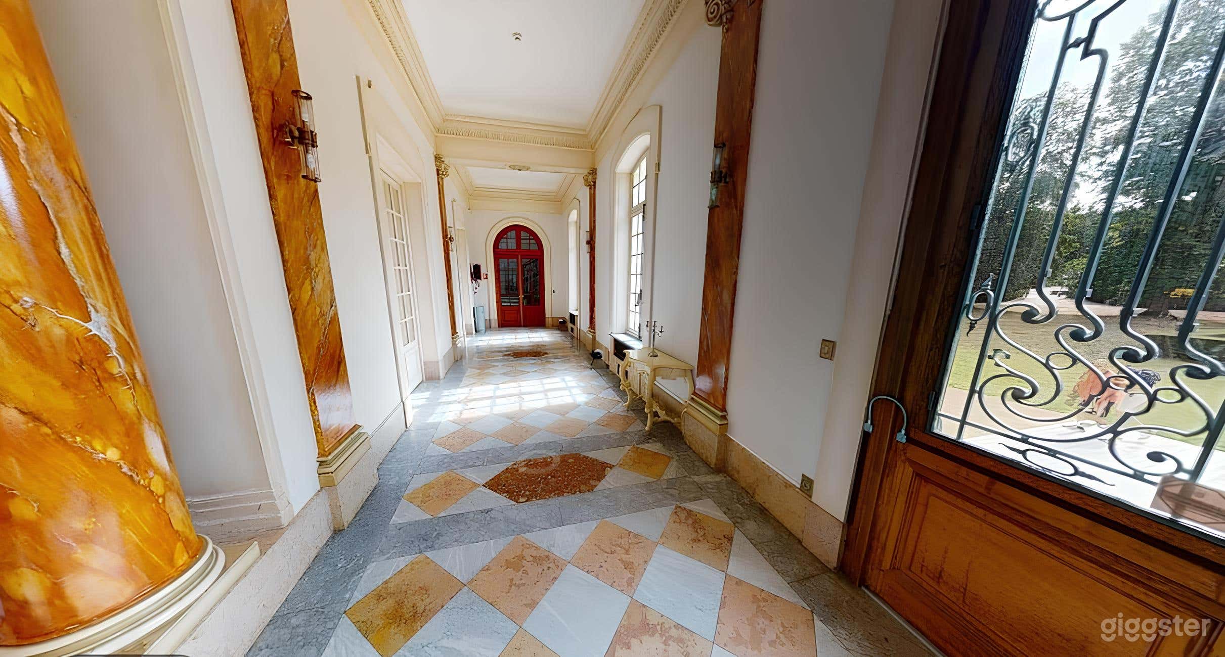 Photo de Castle Ground Floor + First Floor 1