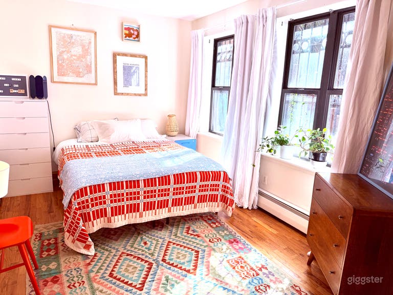  Harlem family row house with garden 