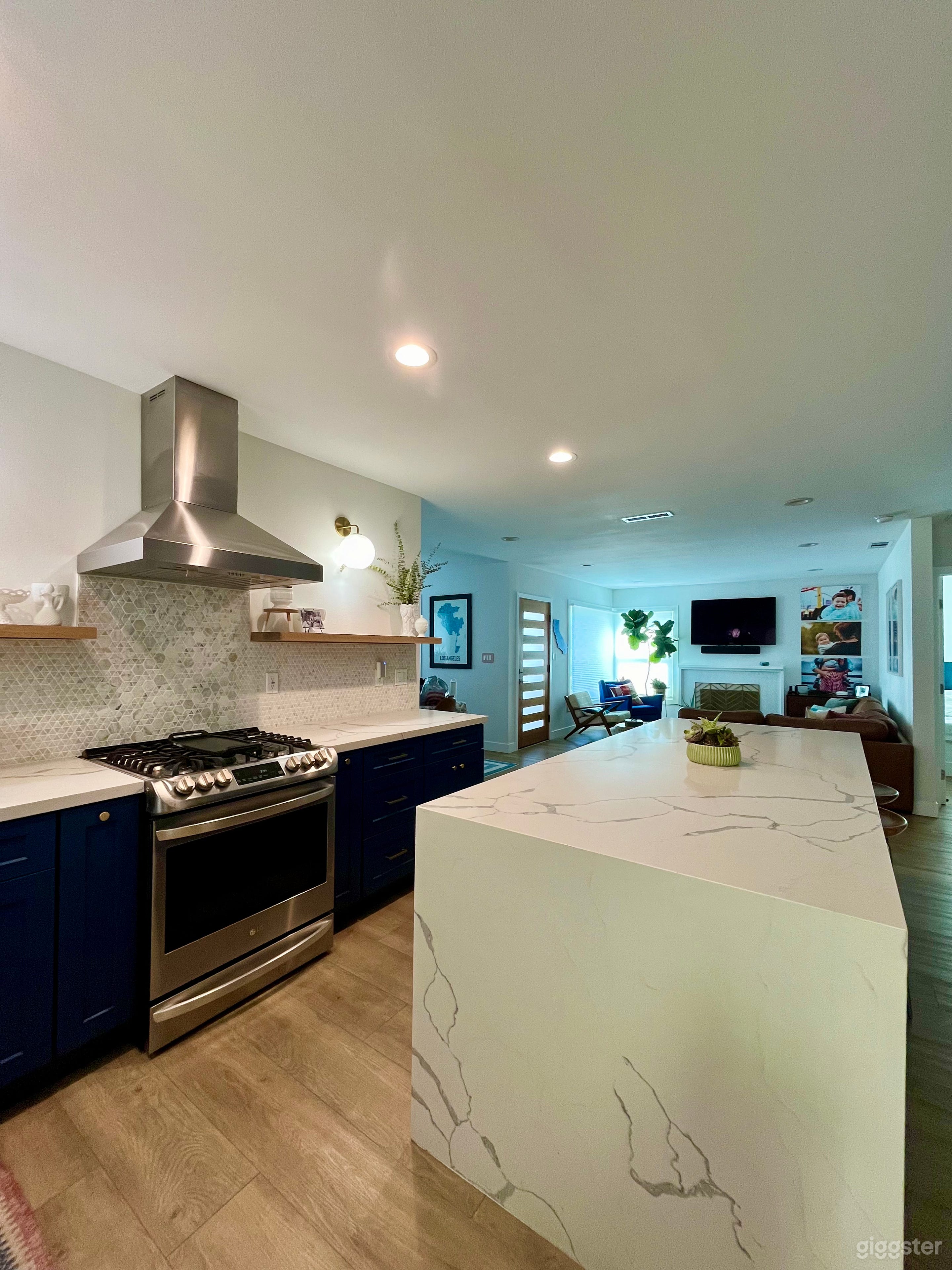 REMODELED HOUSE ON A QUIET CULVER CITY CUL DE SAC Photo 3