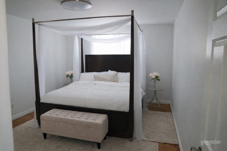  Light & Airy Editorial House w/ Pool 