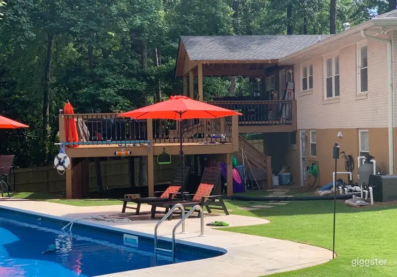 Modern Poolside Retreat with Spacious Deck &amp; Yard Photo 2