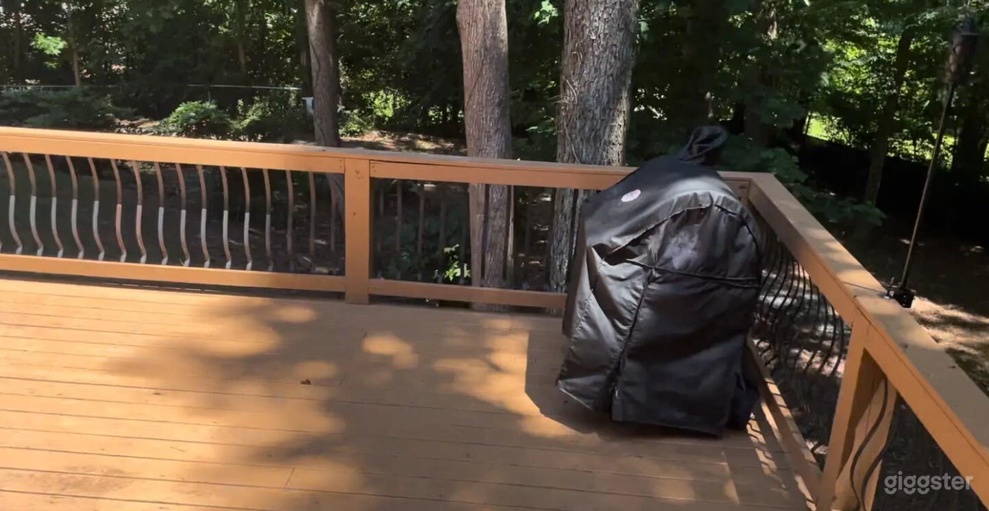 Modern Poolside Retreat with Spacious Deck &amp; Yard Photo 4