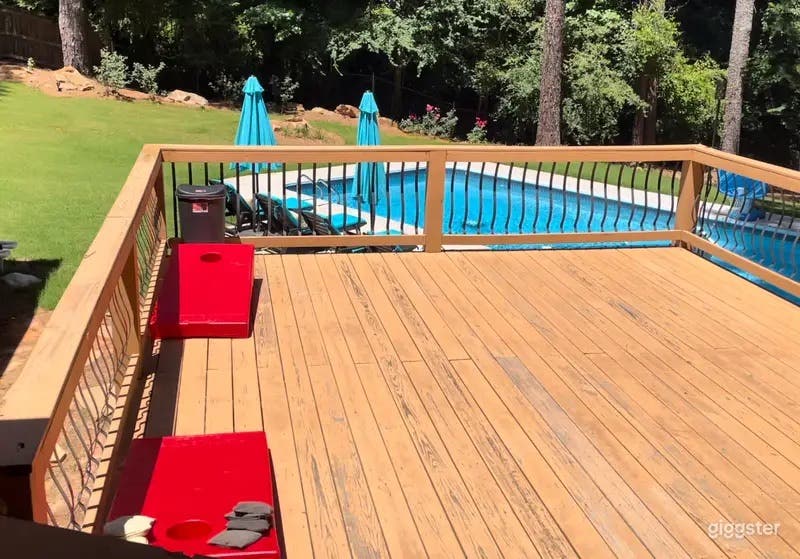 Modern Poolside Retreat with Spacious Deck &amp; Yard Photo 3