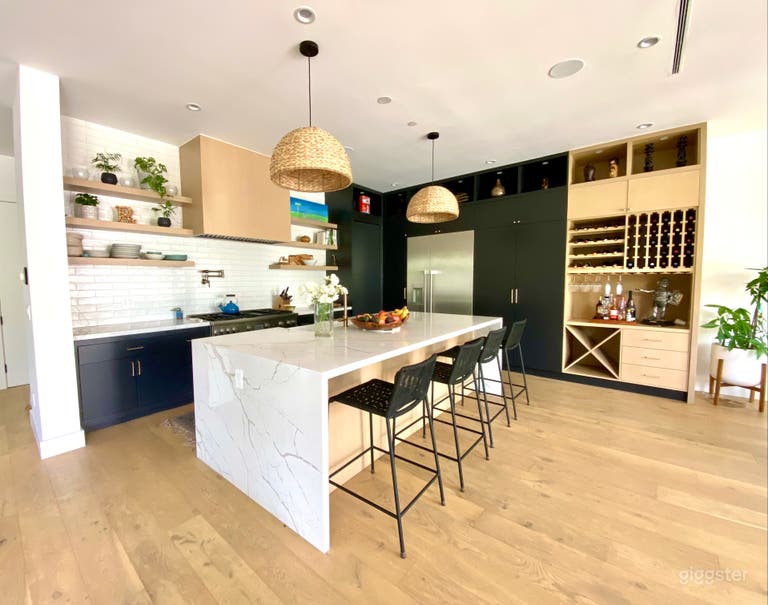   New Westside Home w/ Pool-An Entertainer's Dream 
