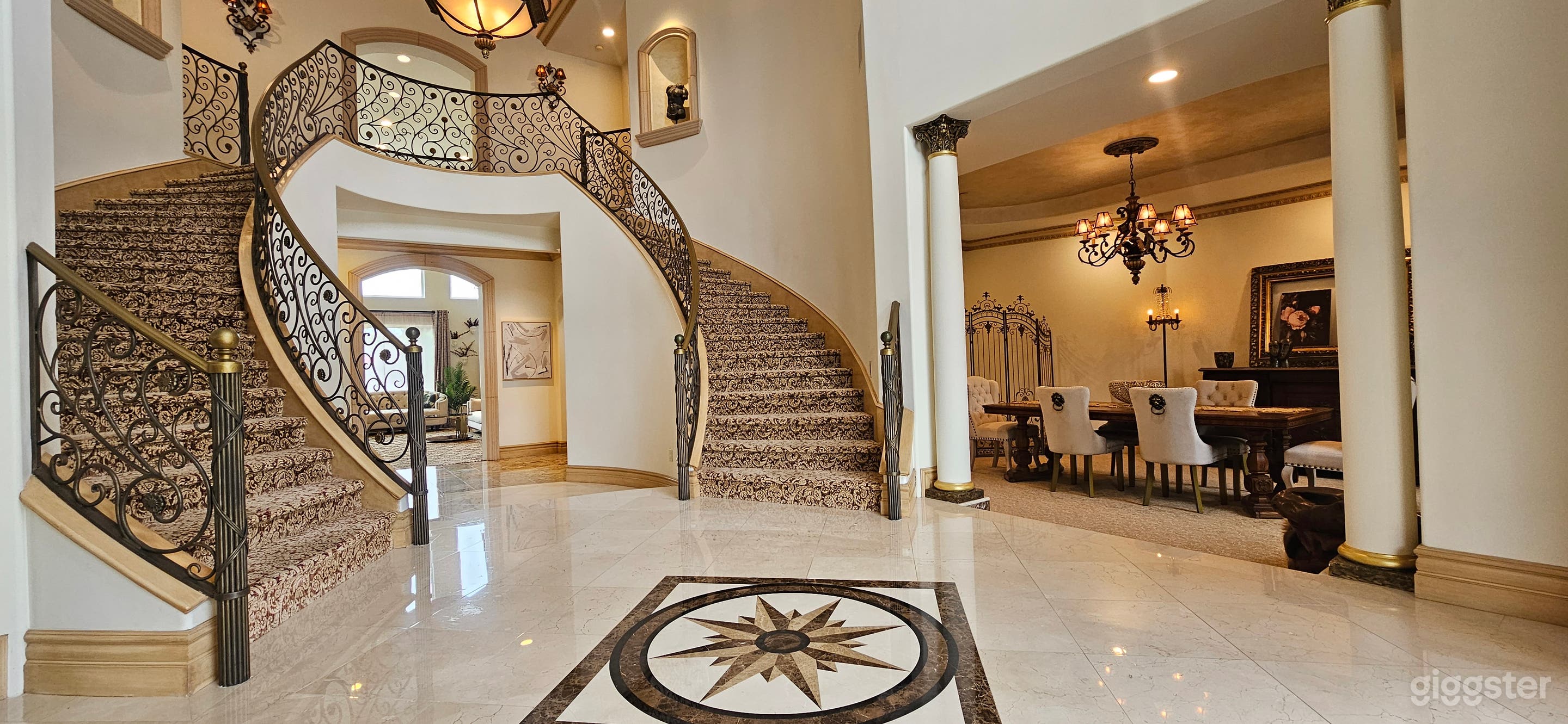Entry Foyer Right