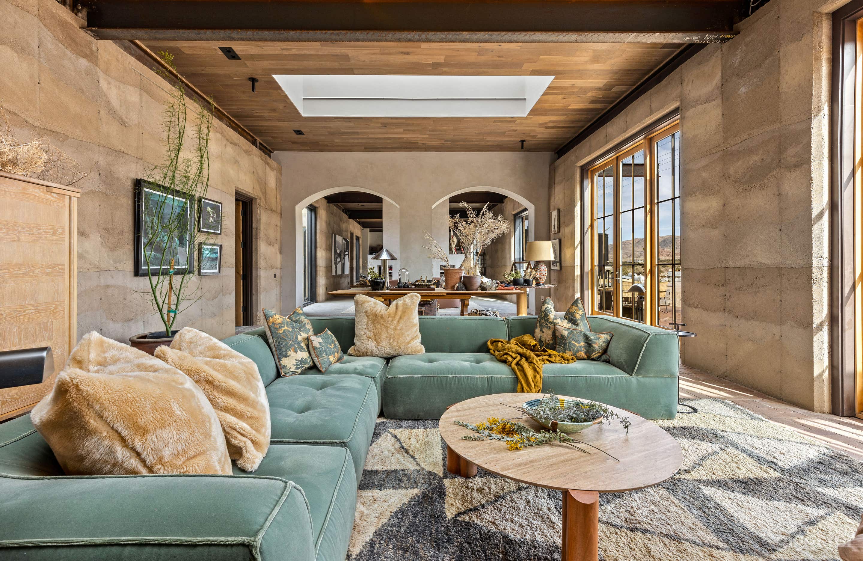 Morning Dove - Rammed Earth Oasis Photo 1