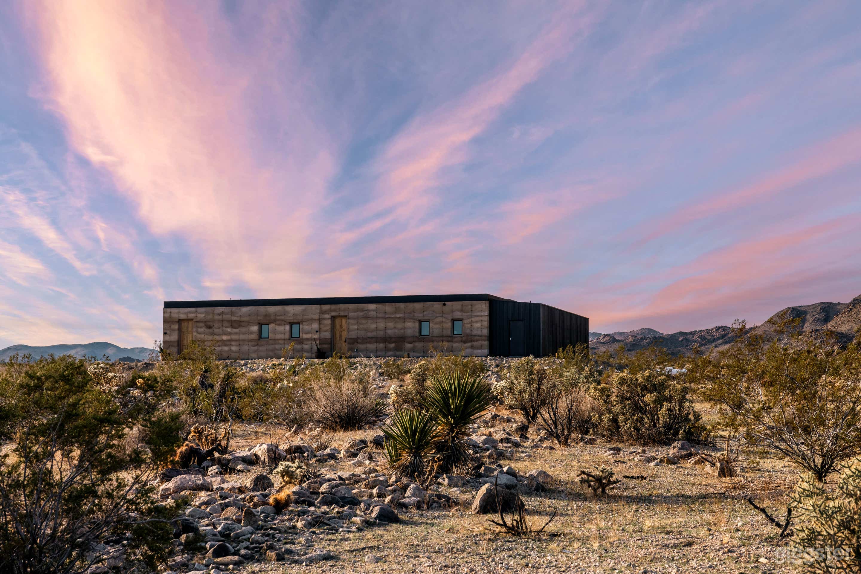 Morning Dove - Rammed Earth Oasis Photo 3