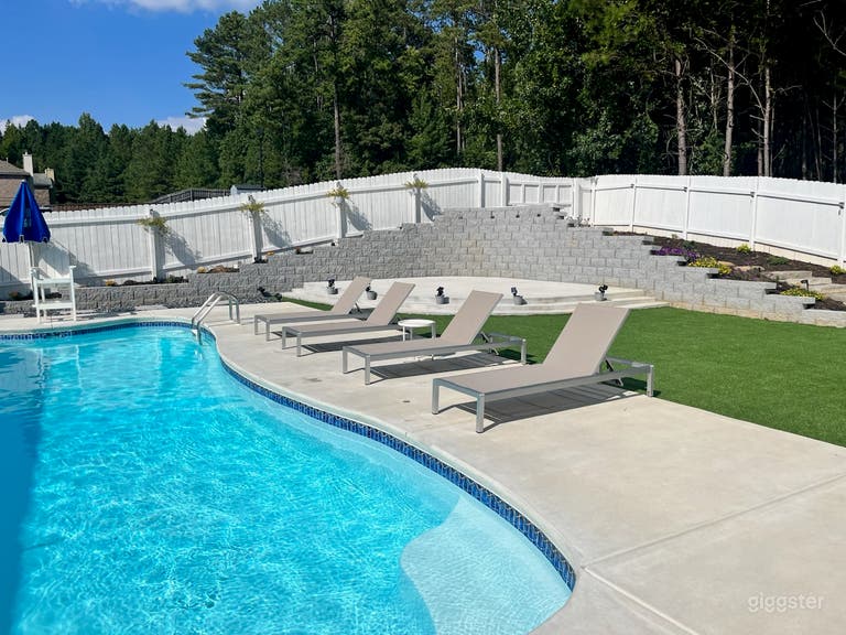  Vibrant & Relaxing Heated Outdoor Pool 