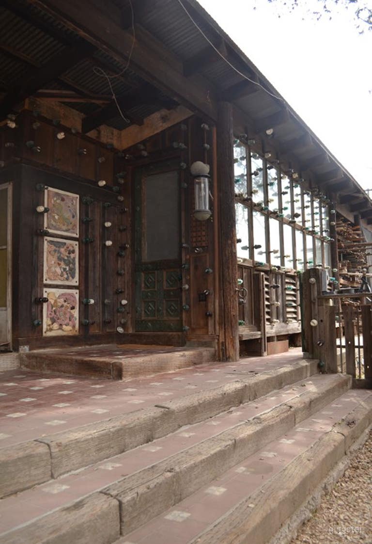  Rugged Charm Outdoor 