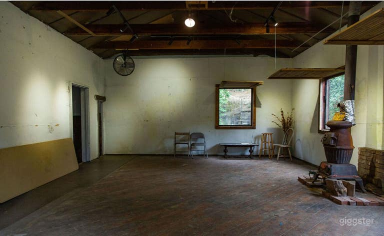  Rugged Charm Outdoor 