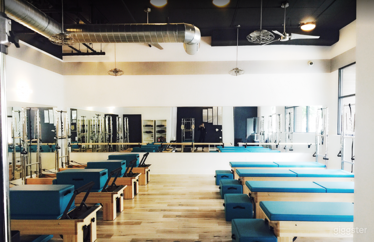 Gorgeous, Holistic, and High-Quality Boutique Studio for Fitness, Photoshoots &amp; Filming Photo 2