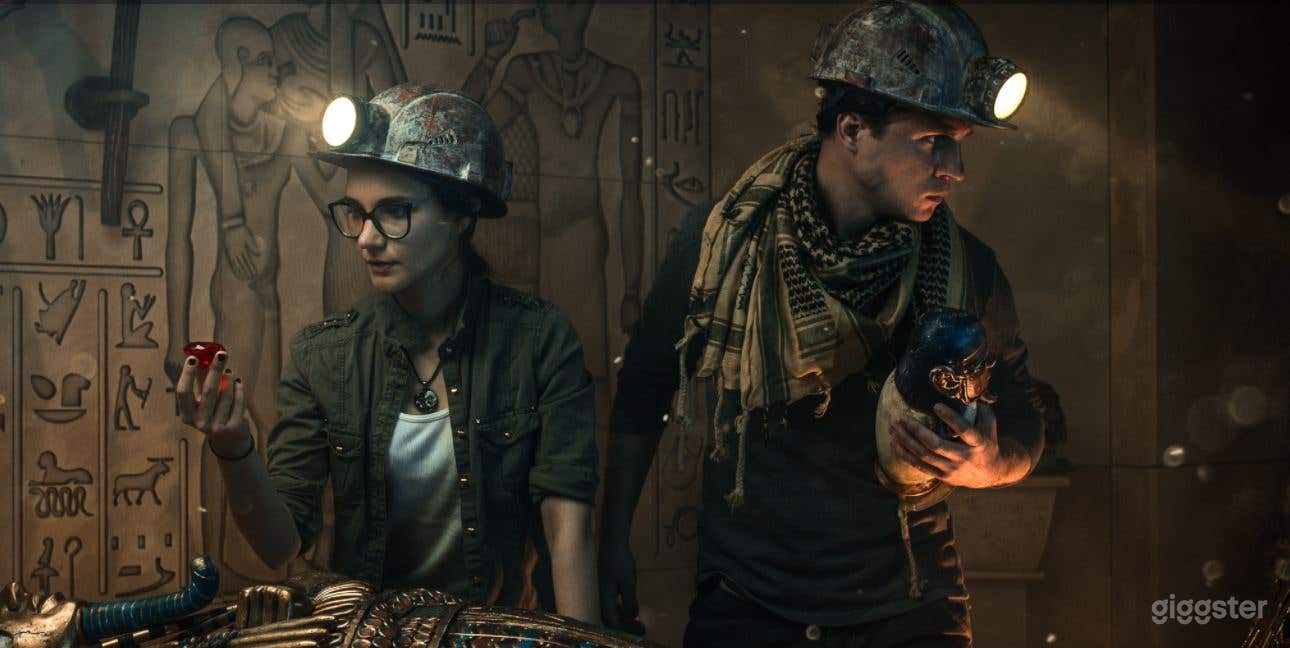 Egyptian Themed Room Photo 4