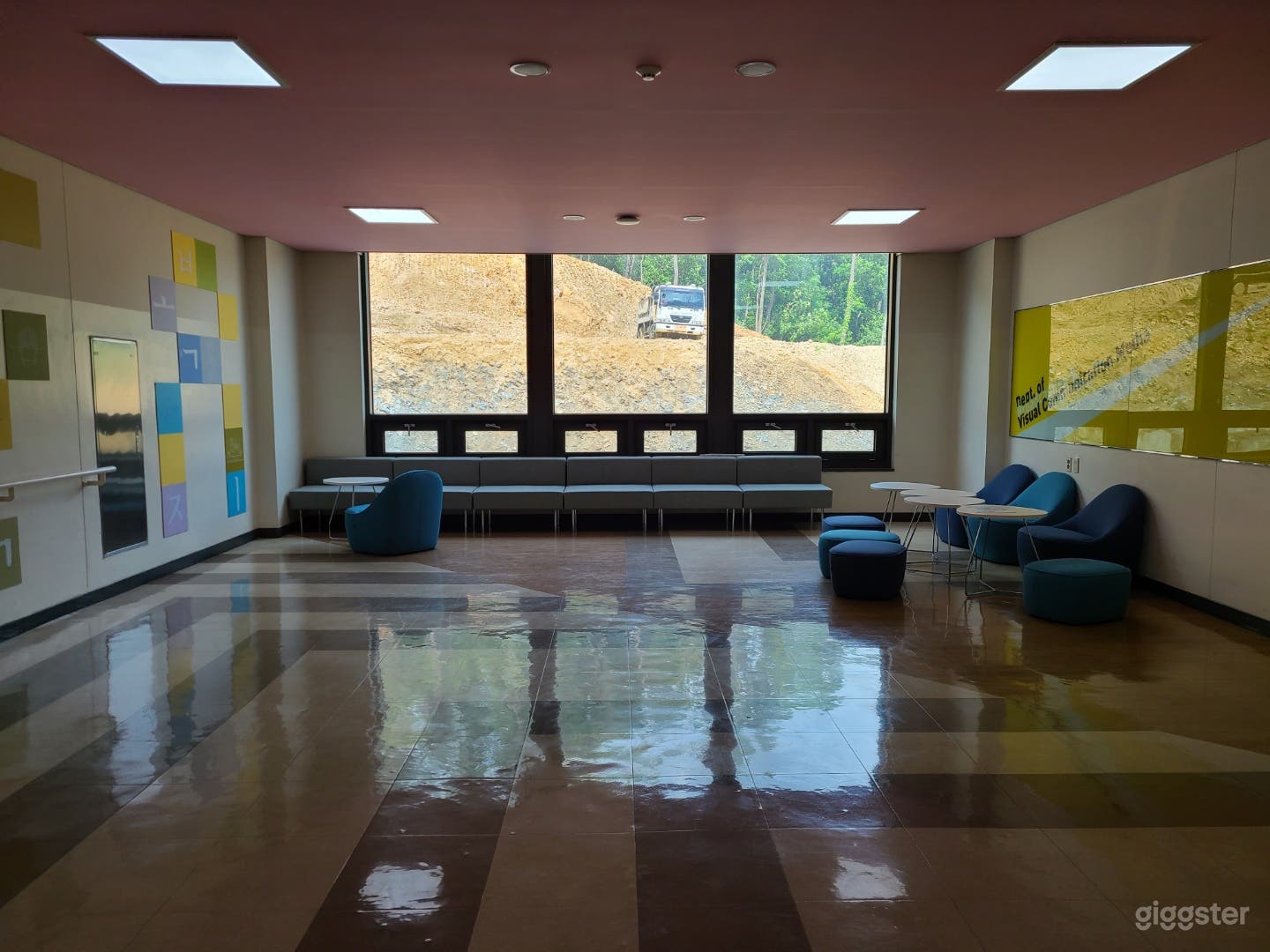 파주 대학교 내부 3층 휴게실 Photo 2