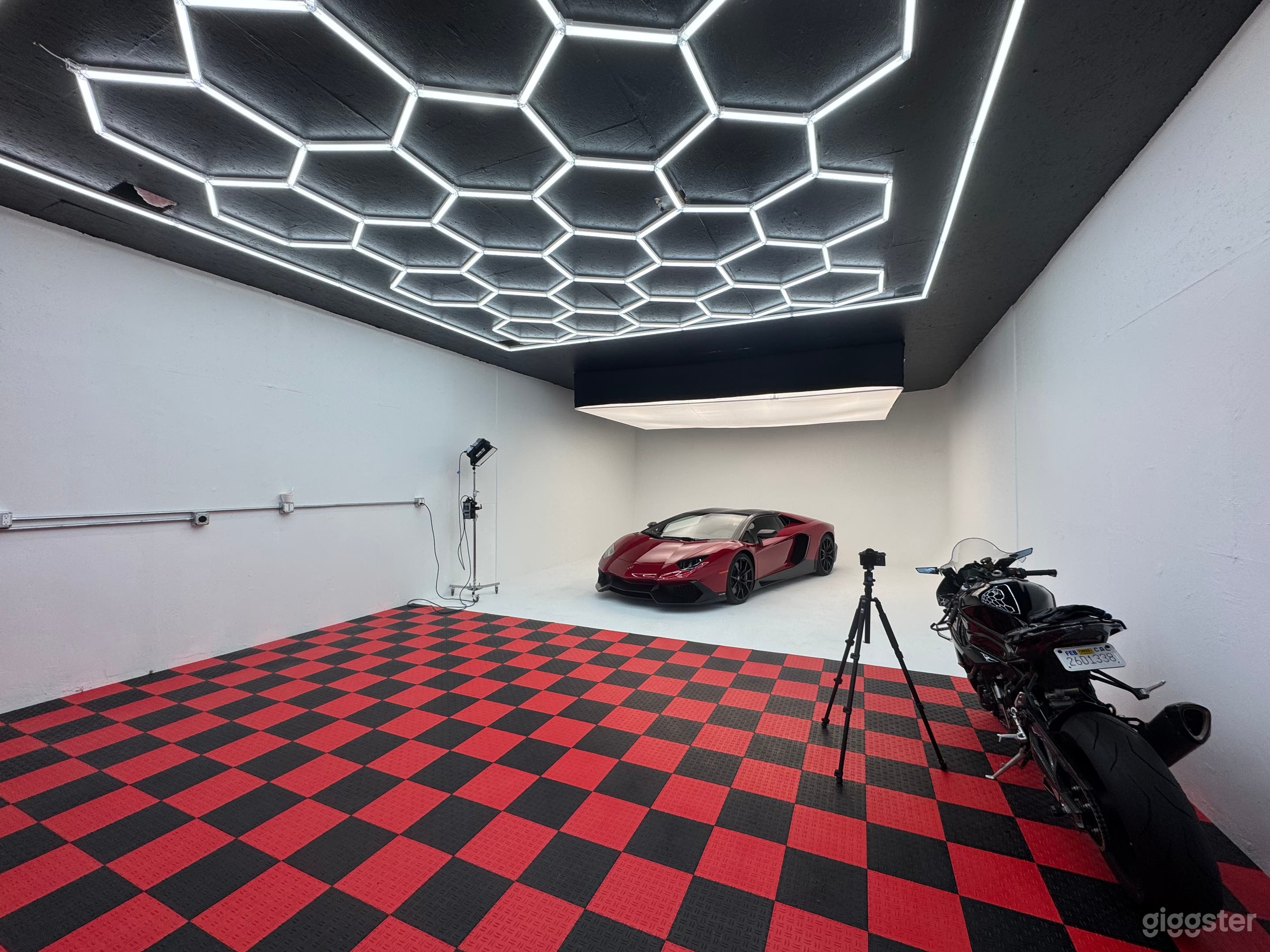 CYC Wall Photography Videography 