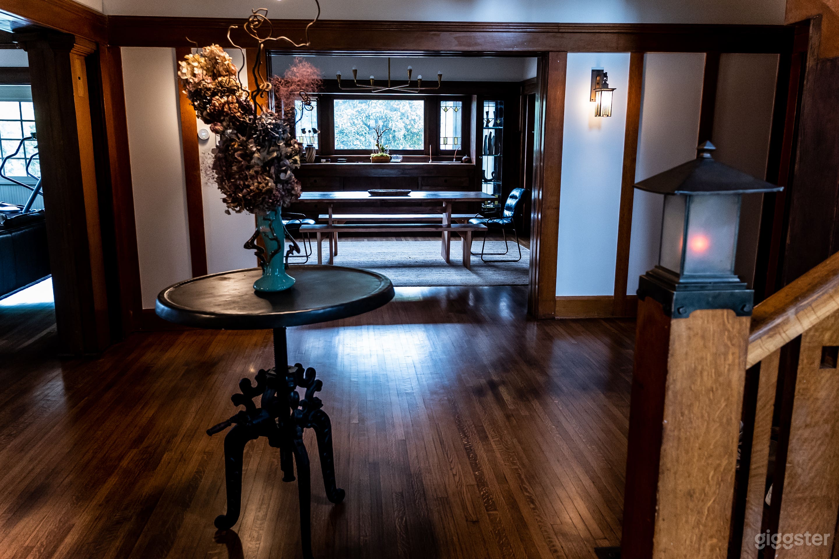 Beautifully Restored Huge Craftsman Home-Mid City  Photo 3