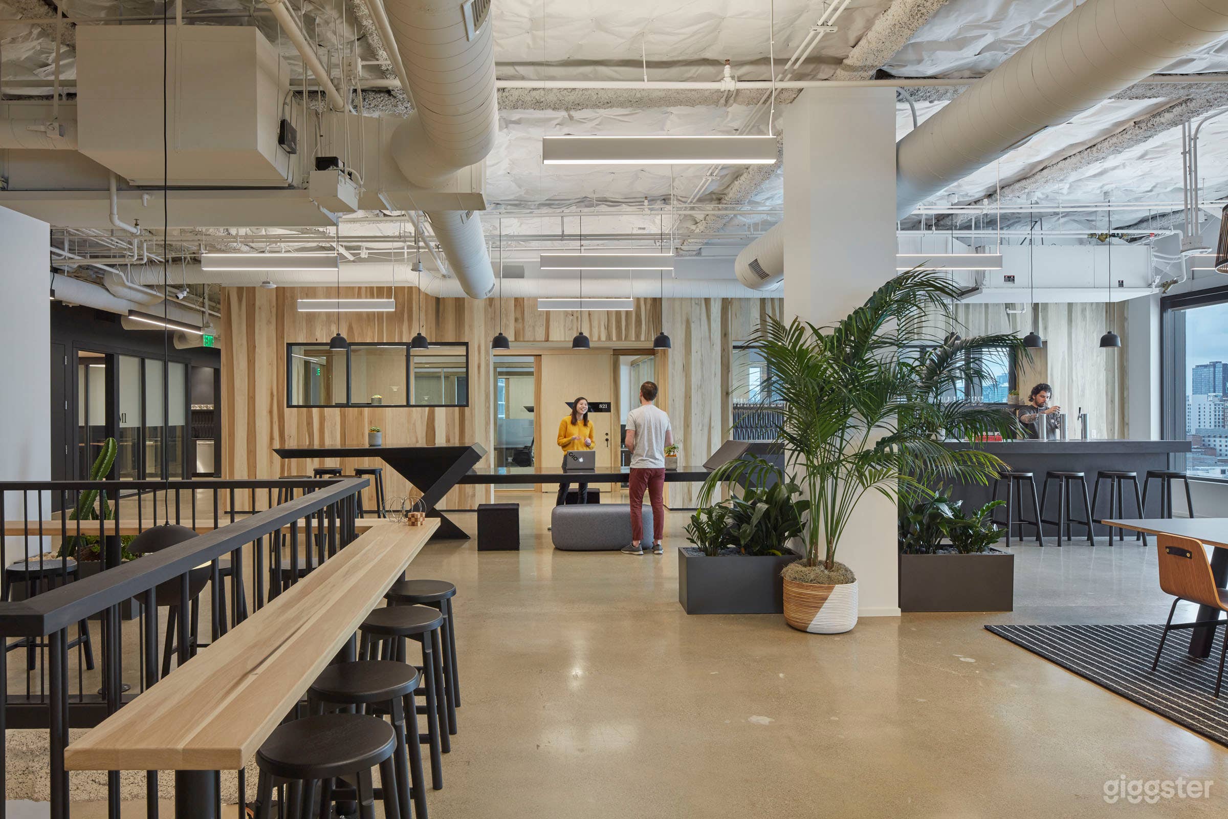 8th Floor Lobby Area