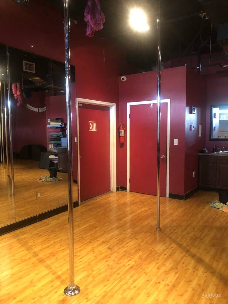 Sensual Dance Studio Space in Hollywood Photo 1