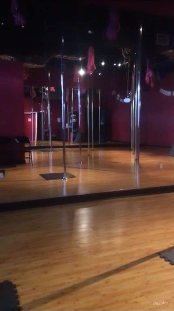  Sensual Dance Studio Space in Hollywood 