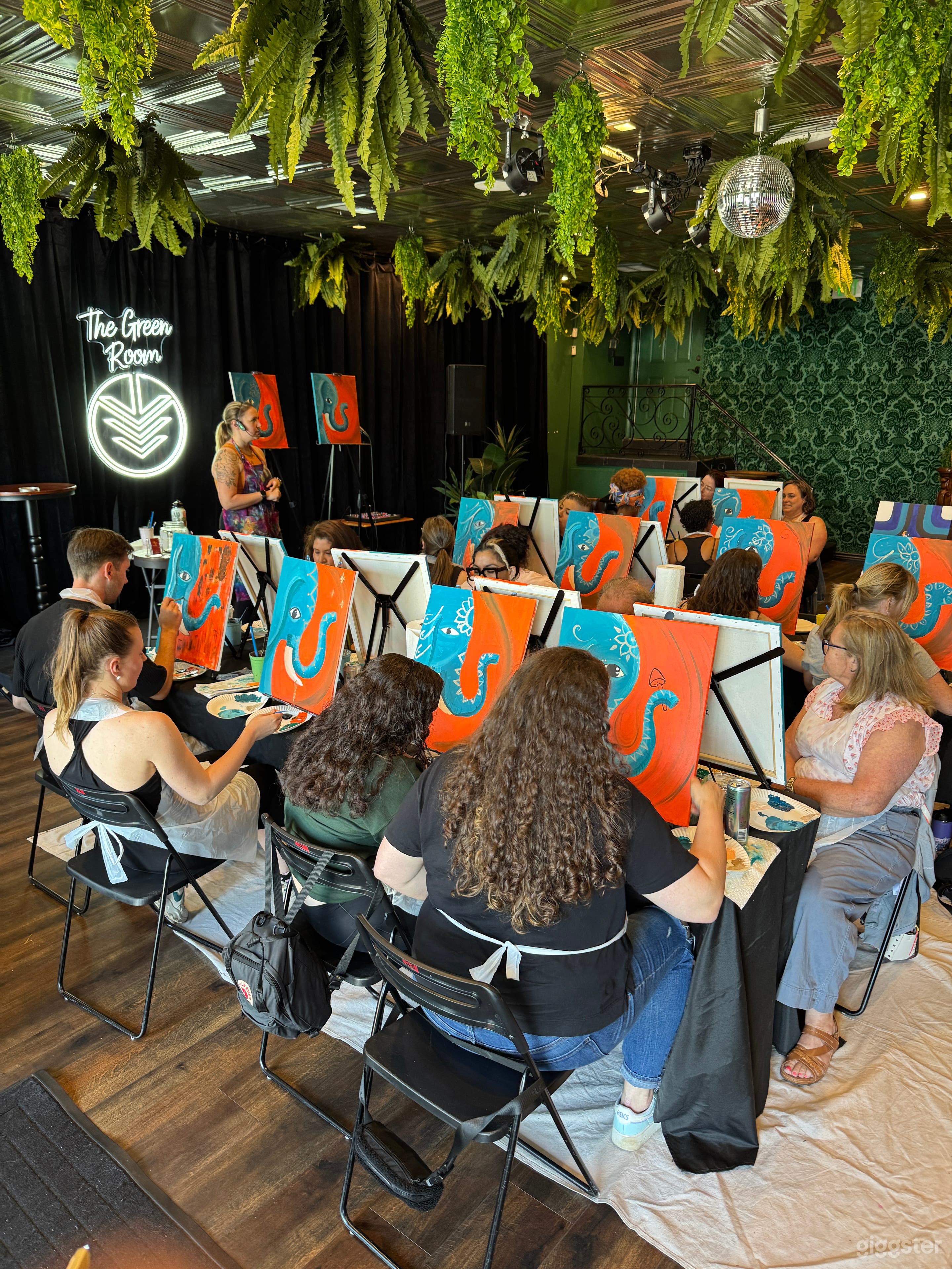 Paint Night Easels avail