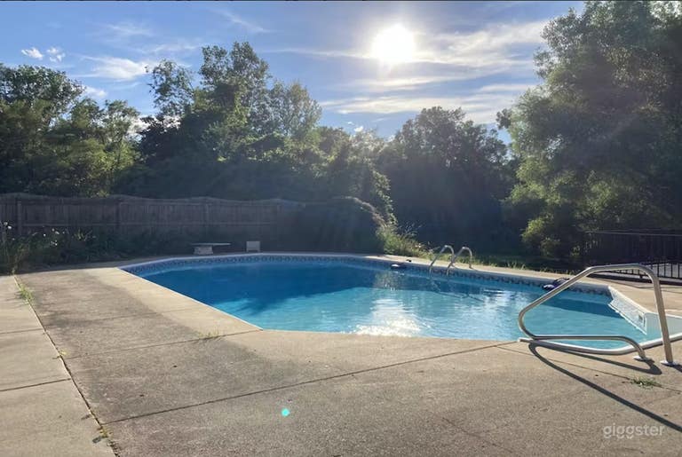  Outdoor Private Pool 