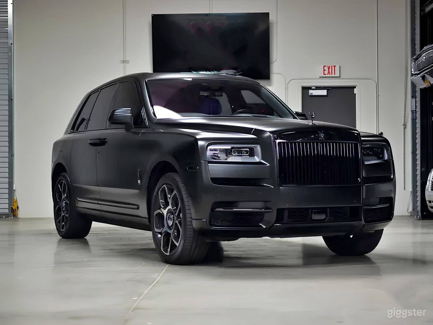 2023 Rolls-Royce Cullinan Black Badge Photo 1