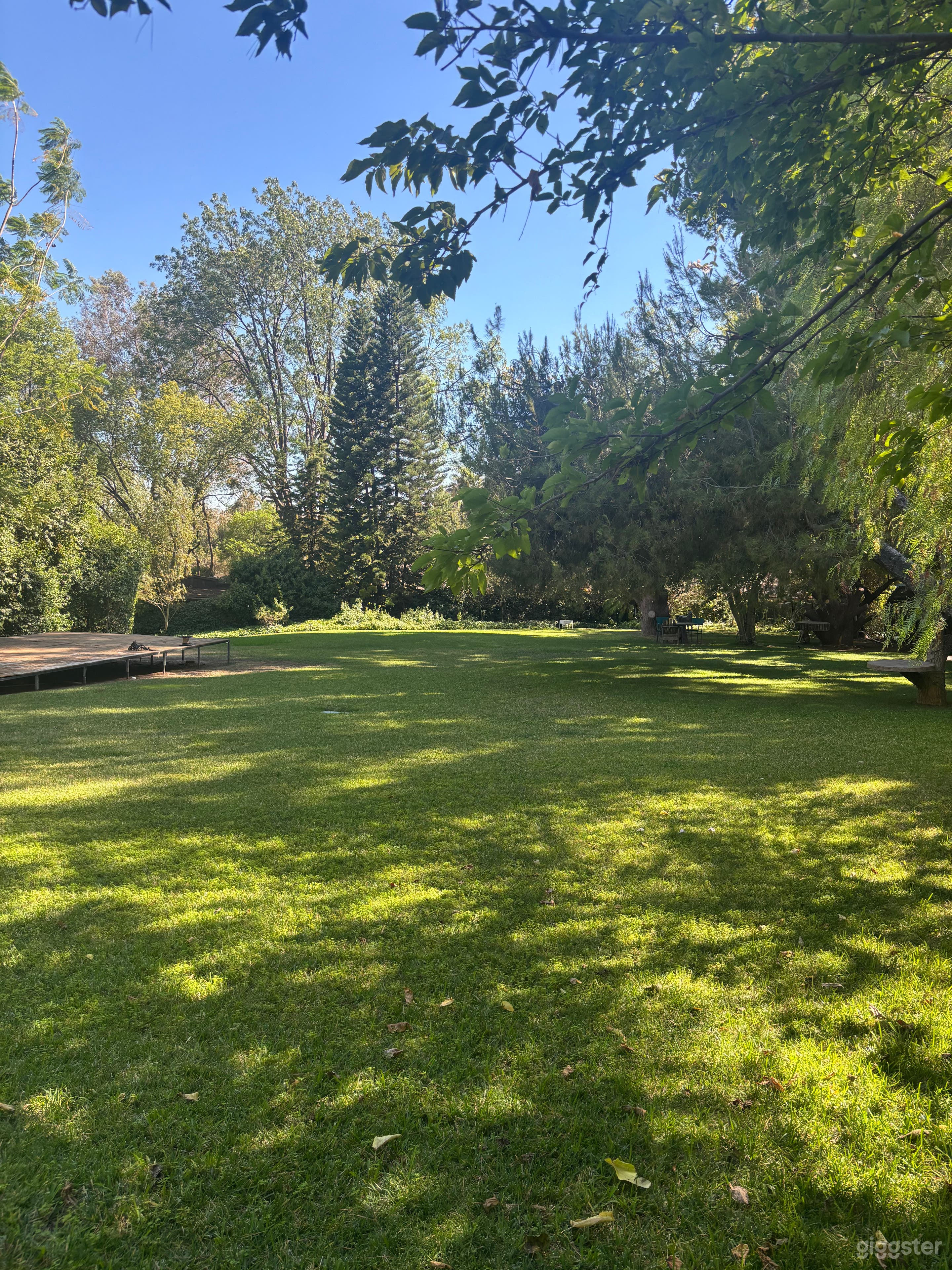 Upscale park like setting with fairy tale charm. Photo 2