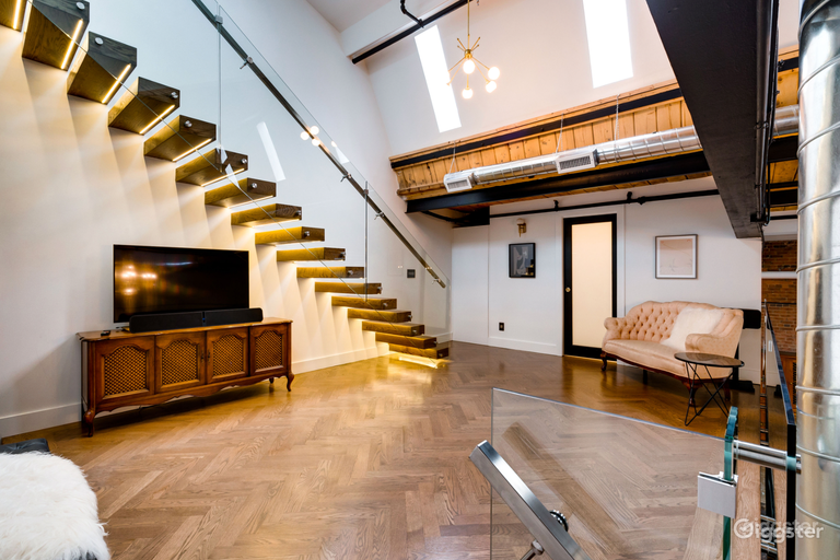  Multi-Level Contemporary Loft 